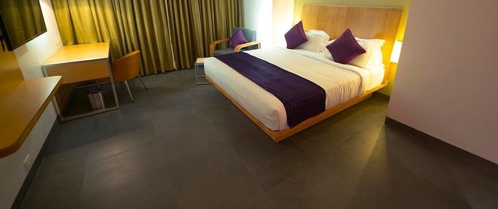 Hotel Aira Vijayawada Bagian luar foto